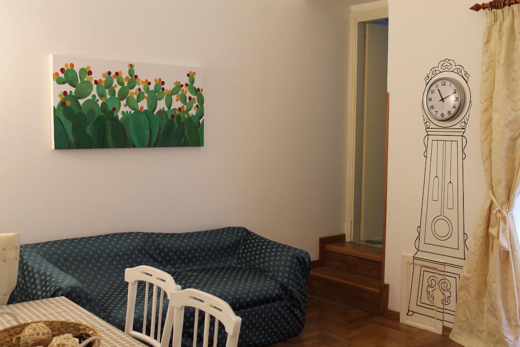 Casa Vacanze Re Umberto I Apartment Palermo Room photo